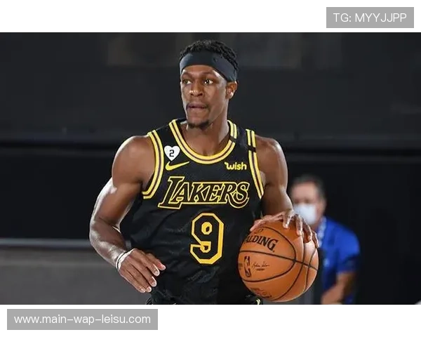 老将底薪球员更衣室作用关键，传授经验助年轻人成长