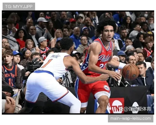 恩比德因膝部酸痛被列入每日观察名单,或将缺席客场背靠背